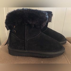Lamo Suede Boots
